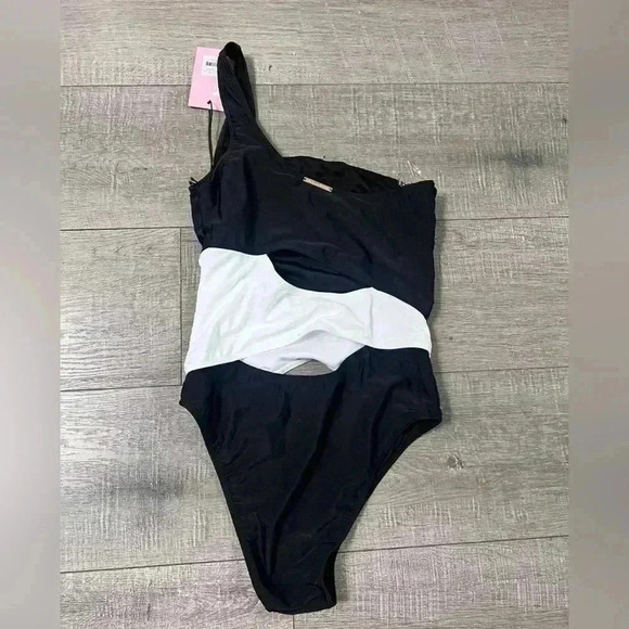 Juicy Couture One Shoulder One Piece Swimsuit New With Tag - Picture 1 of 3